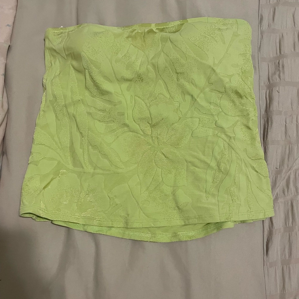 Tommy Bahama strapless green top with built in pads